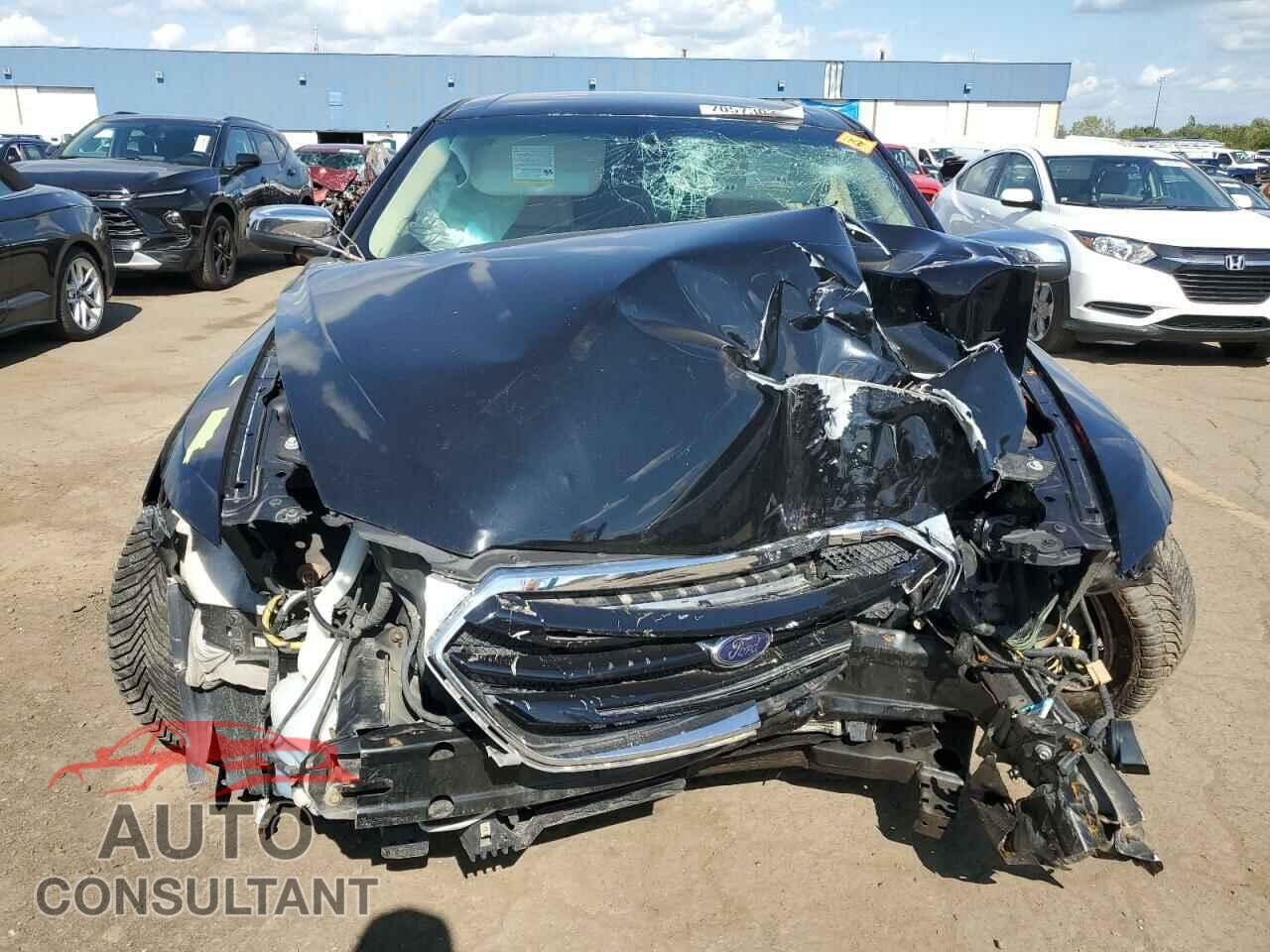 FORD TAURUS 2017 - 1FAHP2F89HG129497