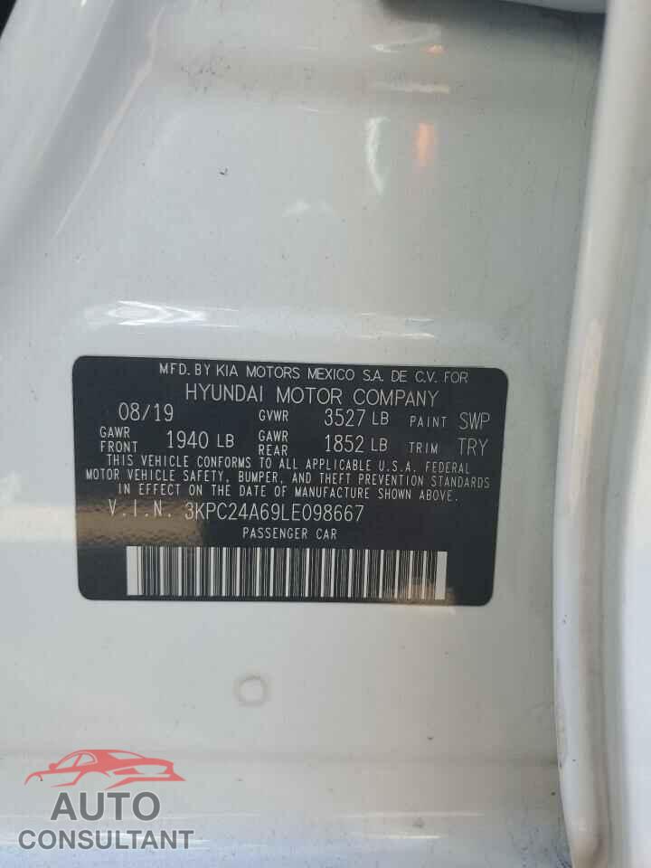 HYUNDAI ACCENT 2020 - 3KPC24A69LE098667