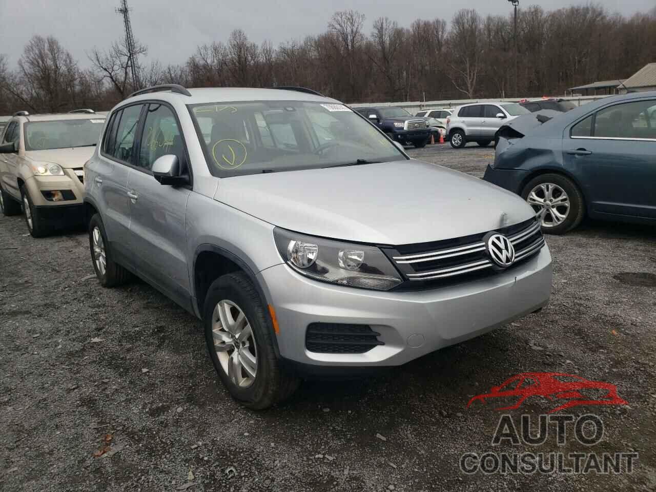 VOLKSWAGEN TIGUAN 2016 - WVGBV7AX0GW584868