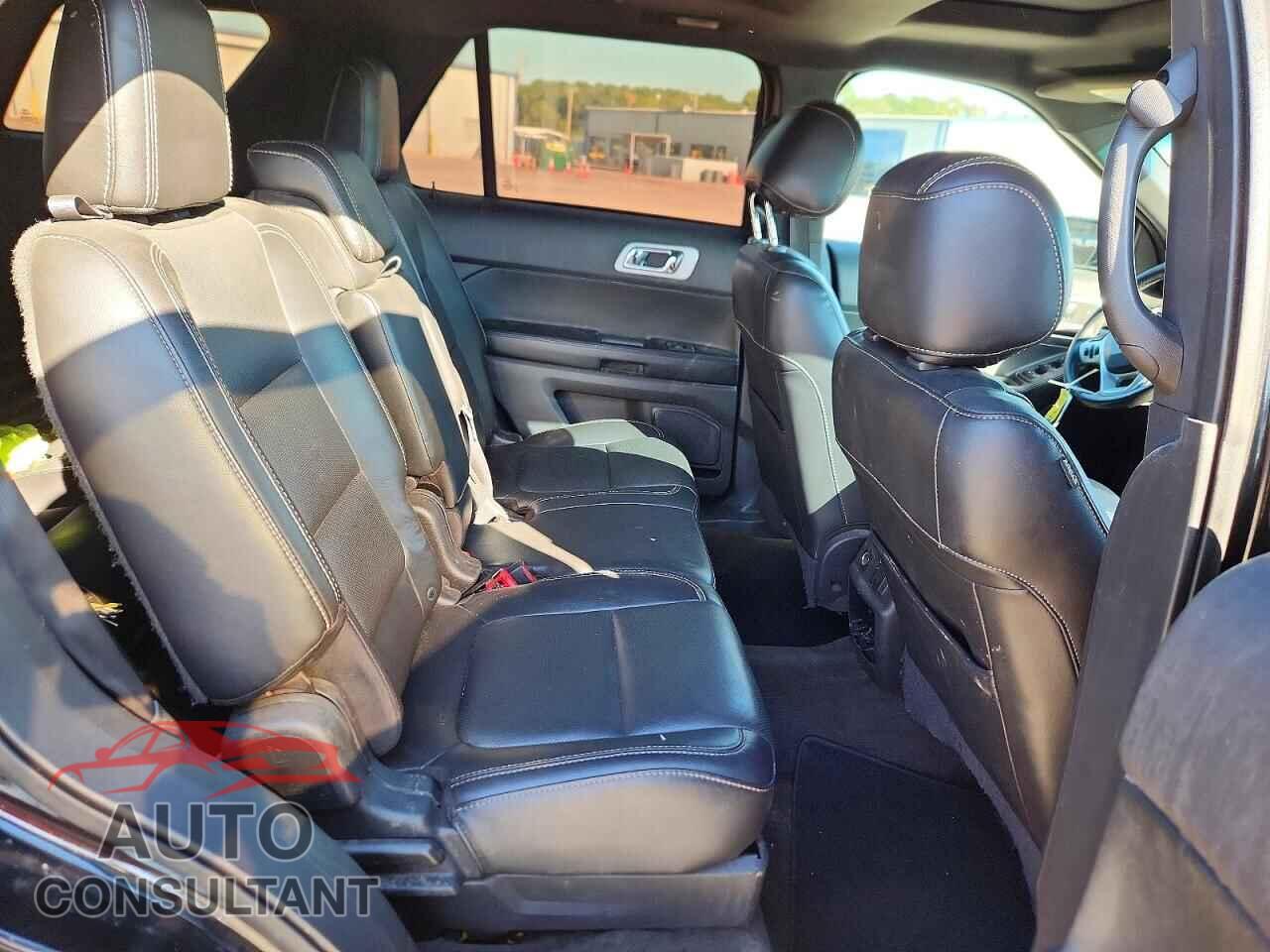 FORD EXPLORER 2015 - 1FM5K8GT2FGA33706