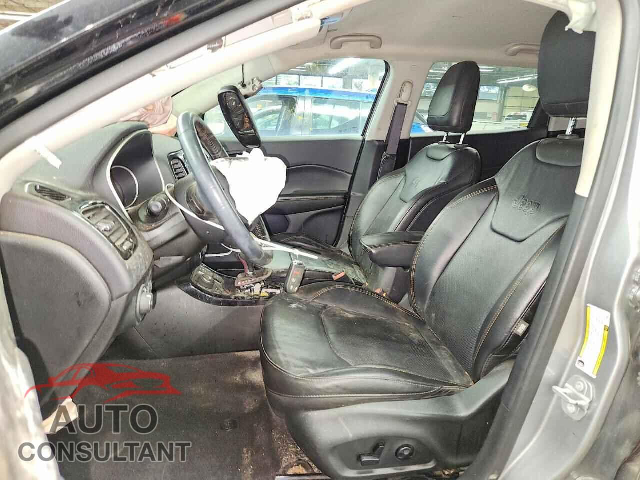 JEEP COMPASS 2020 - 3C4NJDCB6LT196671