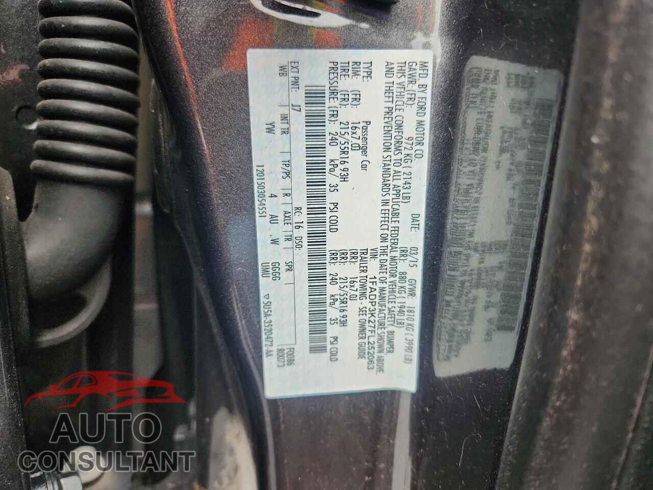 FORD FOCUS 2015 - 1FADP3K27FL252063