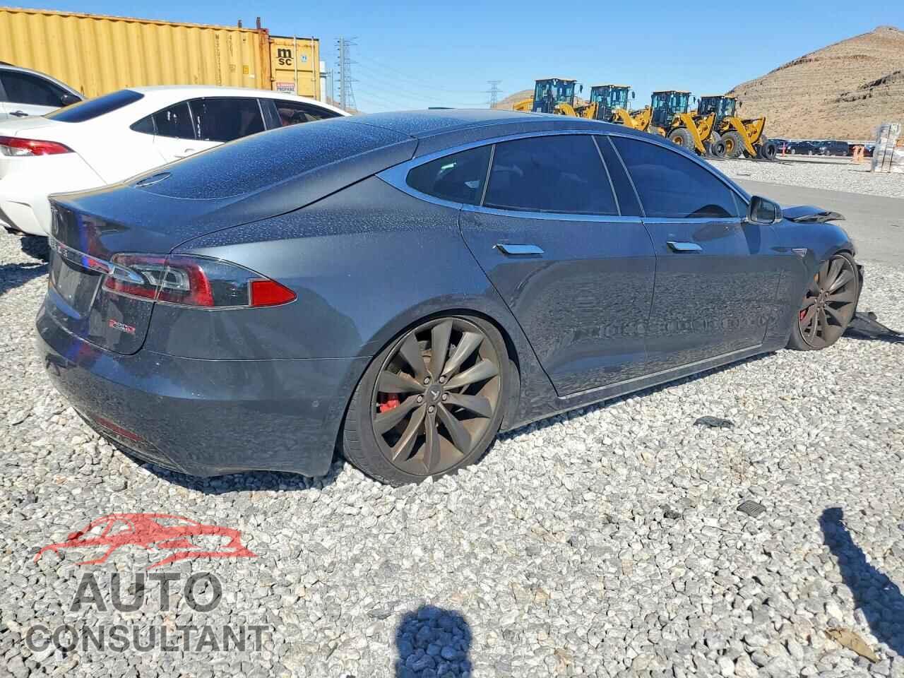 TESLA MODEL S 2016 - 5YJSA1E41GF140917