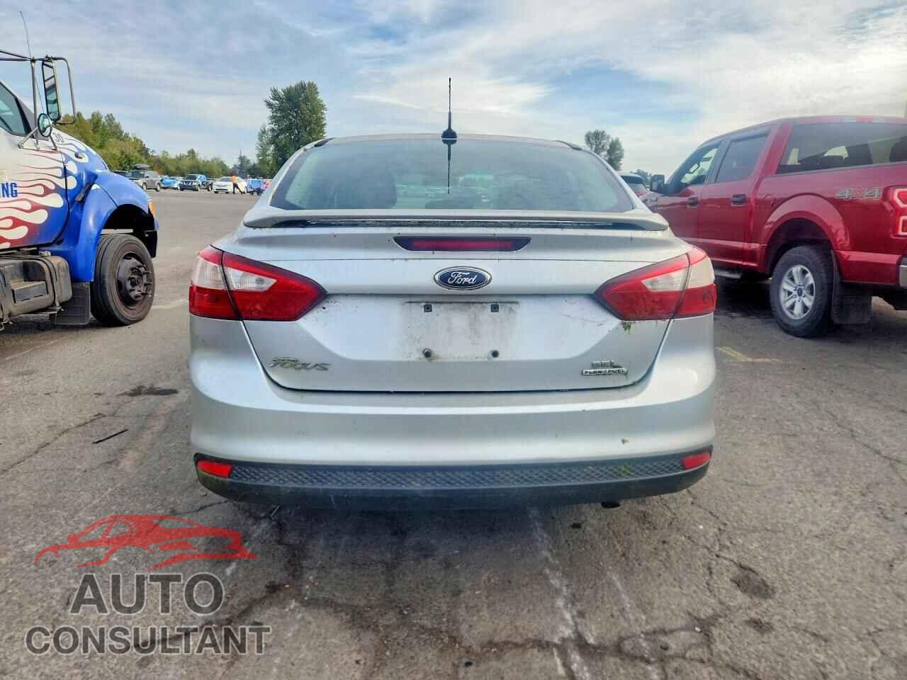FORD FOCUS 2012 - 1FAHP3H27CL373311