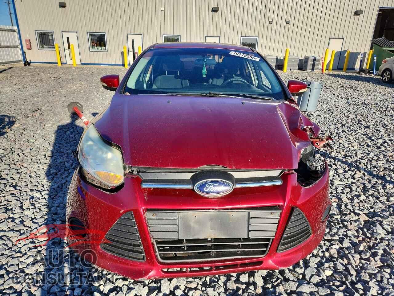 FORD FOCUS 2014 - 1FADP3F26EL207379