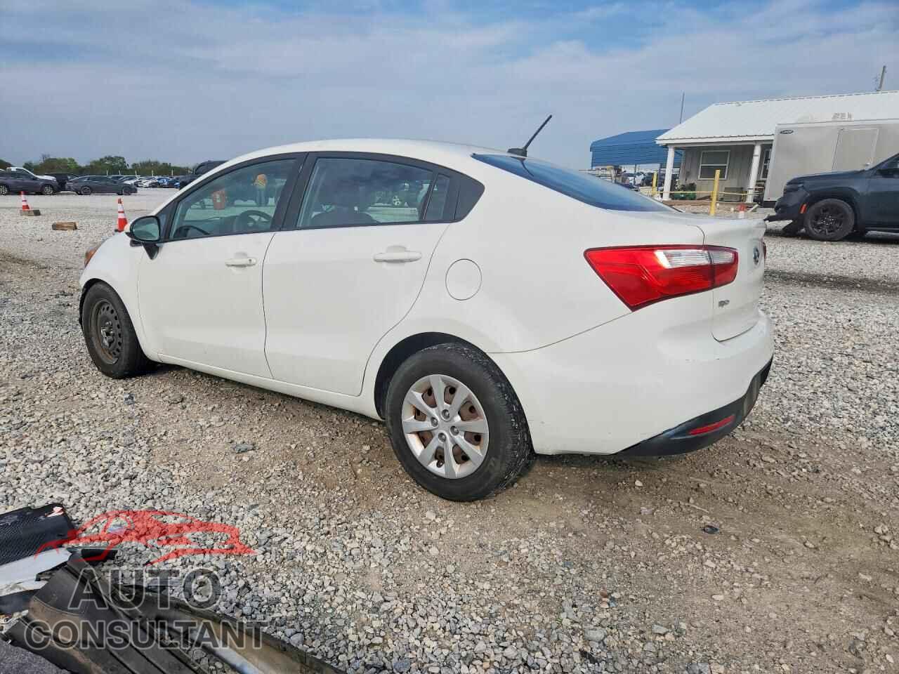 KIA RIO 2015 - KNADM4A38F6502103