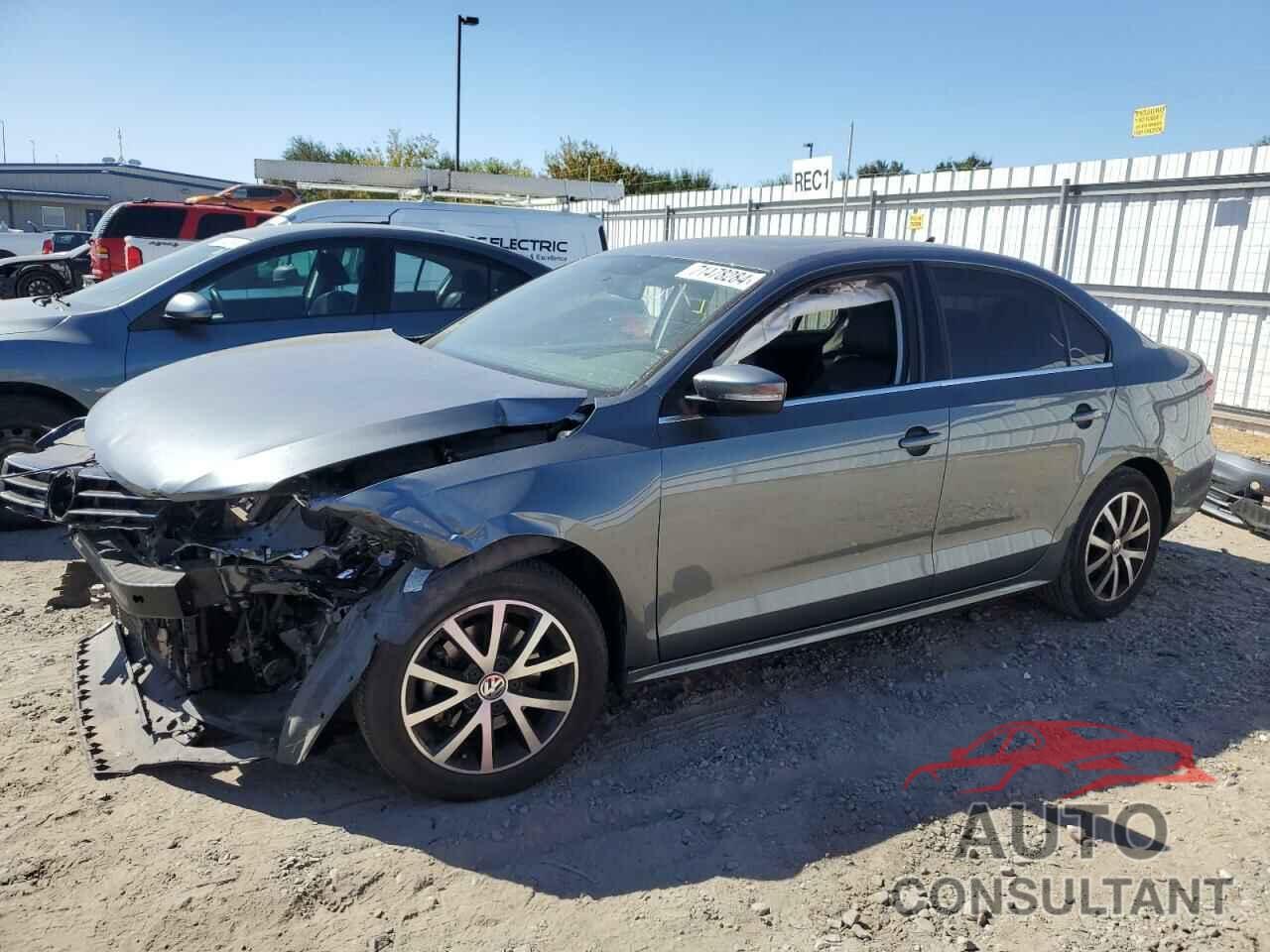 VOLKSWAGEN JETTA 2017 - 3VWDB7AJXHM366355