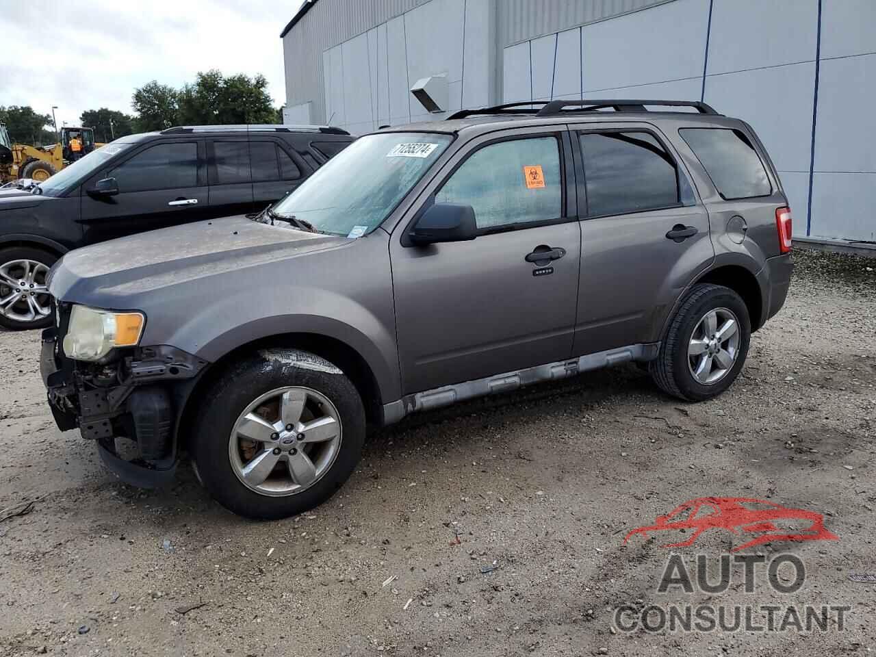 FORD ESCAPE 2010 - 1FMCU0D73AKA12556