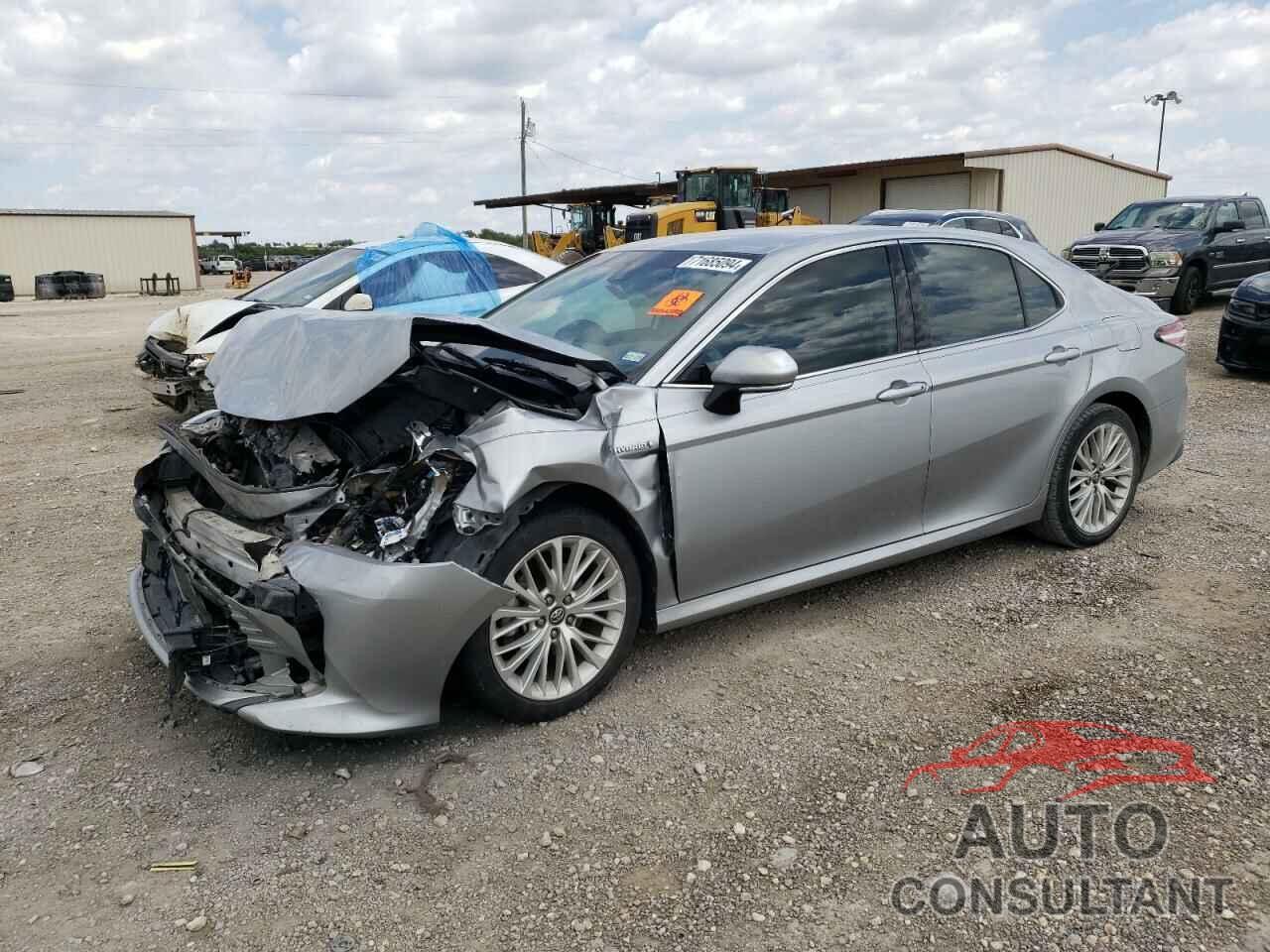 TOYOTA CAMRY 2019 - 4T1B21HK7KU013351