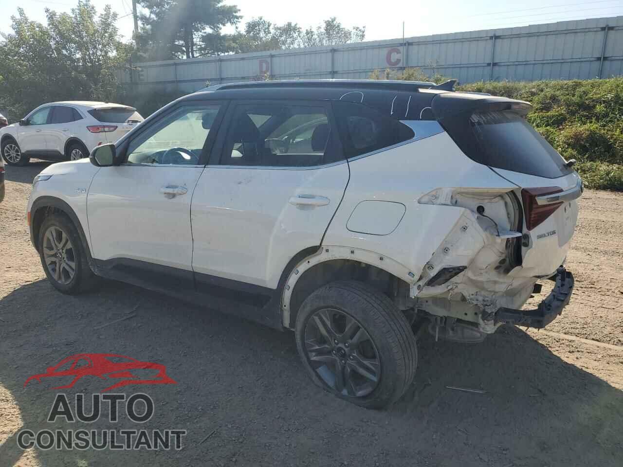 KIA SELTOS 2021 - KNDEUCAA7M7148484