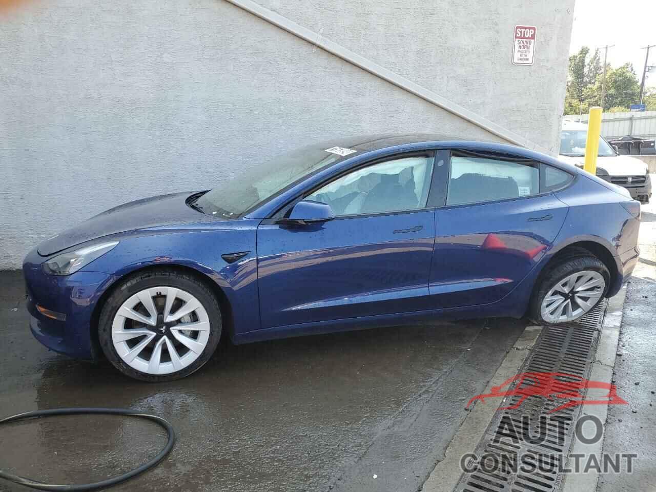 TESLA MODEL 3 2022 - 5YJ3E1EA7NF287402