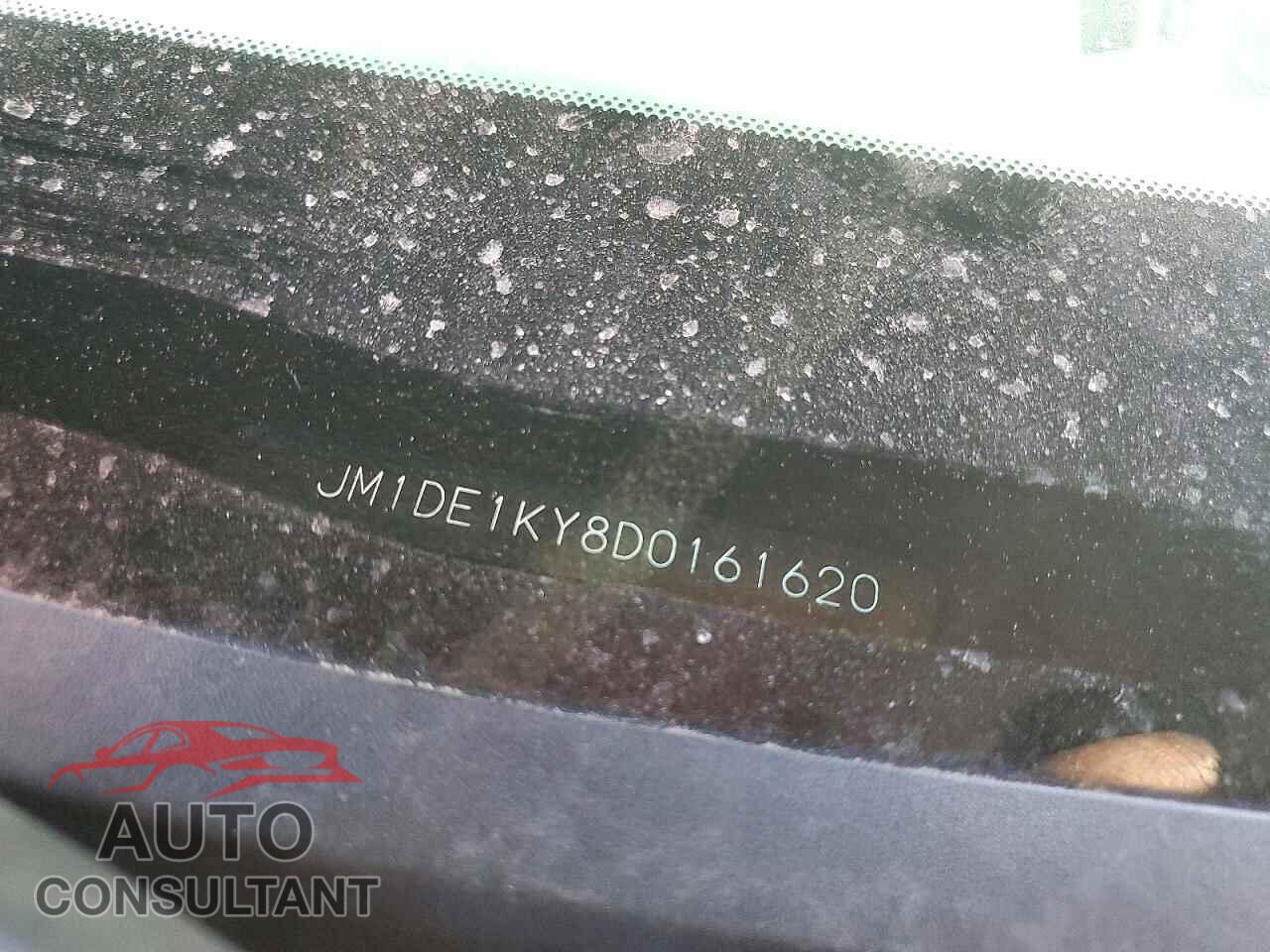 MAZDA 2 2013 - JM1DE1KY8D0161620