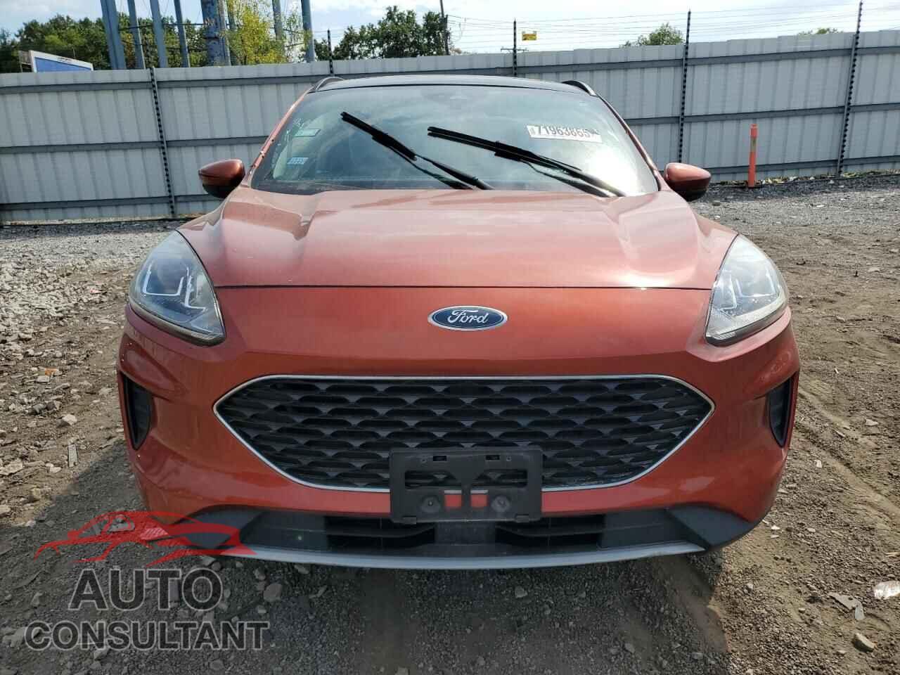 FORD ESCAPE 2020 - 1FMCU0G68LUA07315