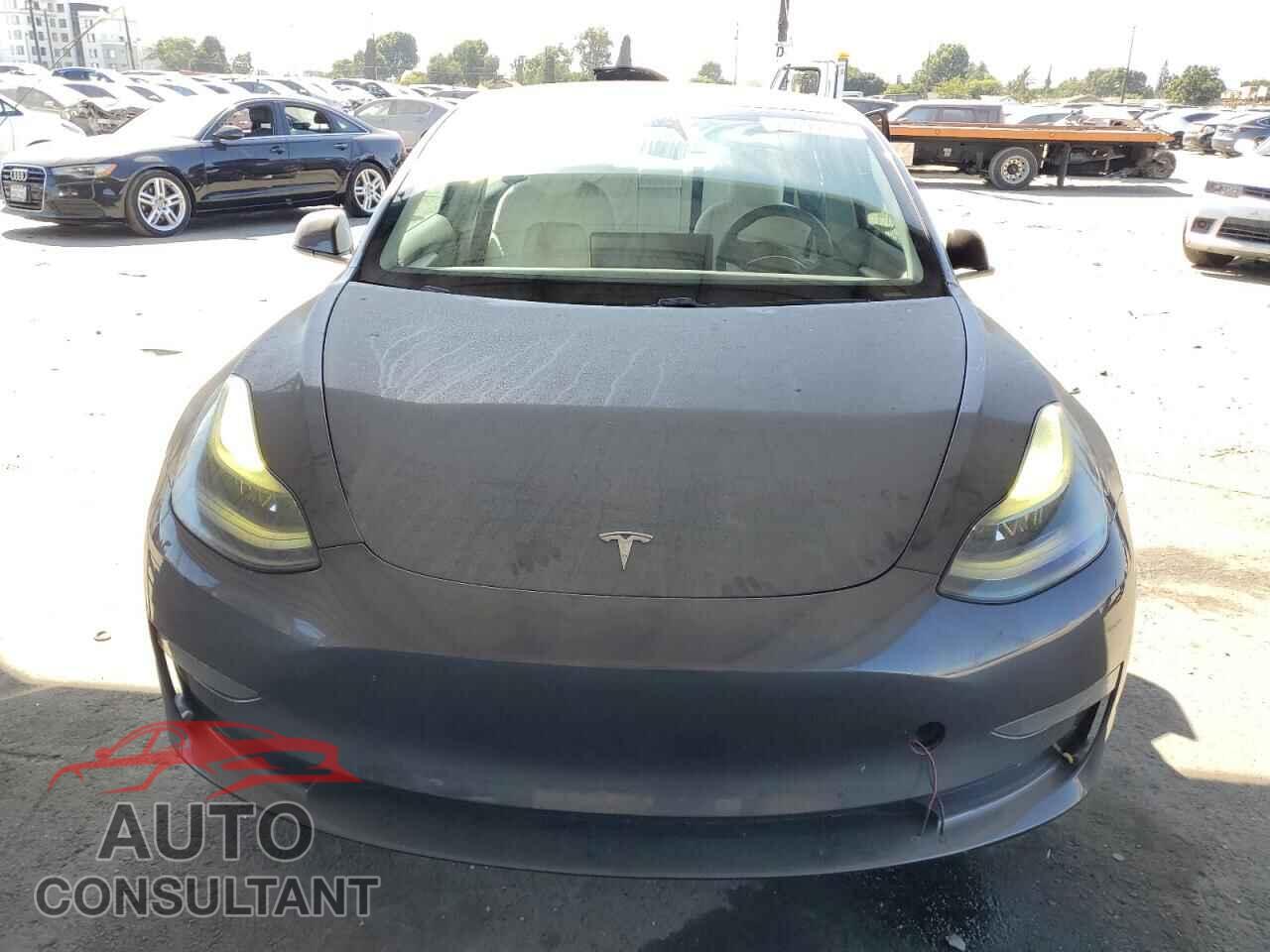 TESLA MODEL 3 2021 - 5YJ3E1EA2MF018318