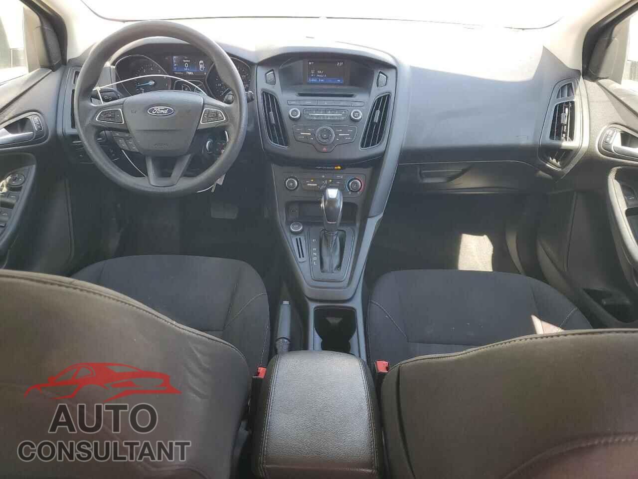 FORD FOCUS 2016 - 1FADP3K22GL270732