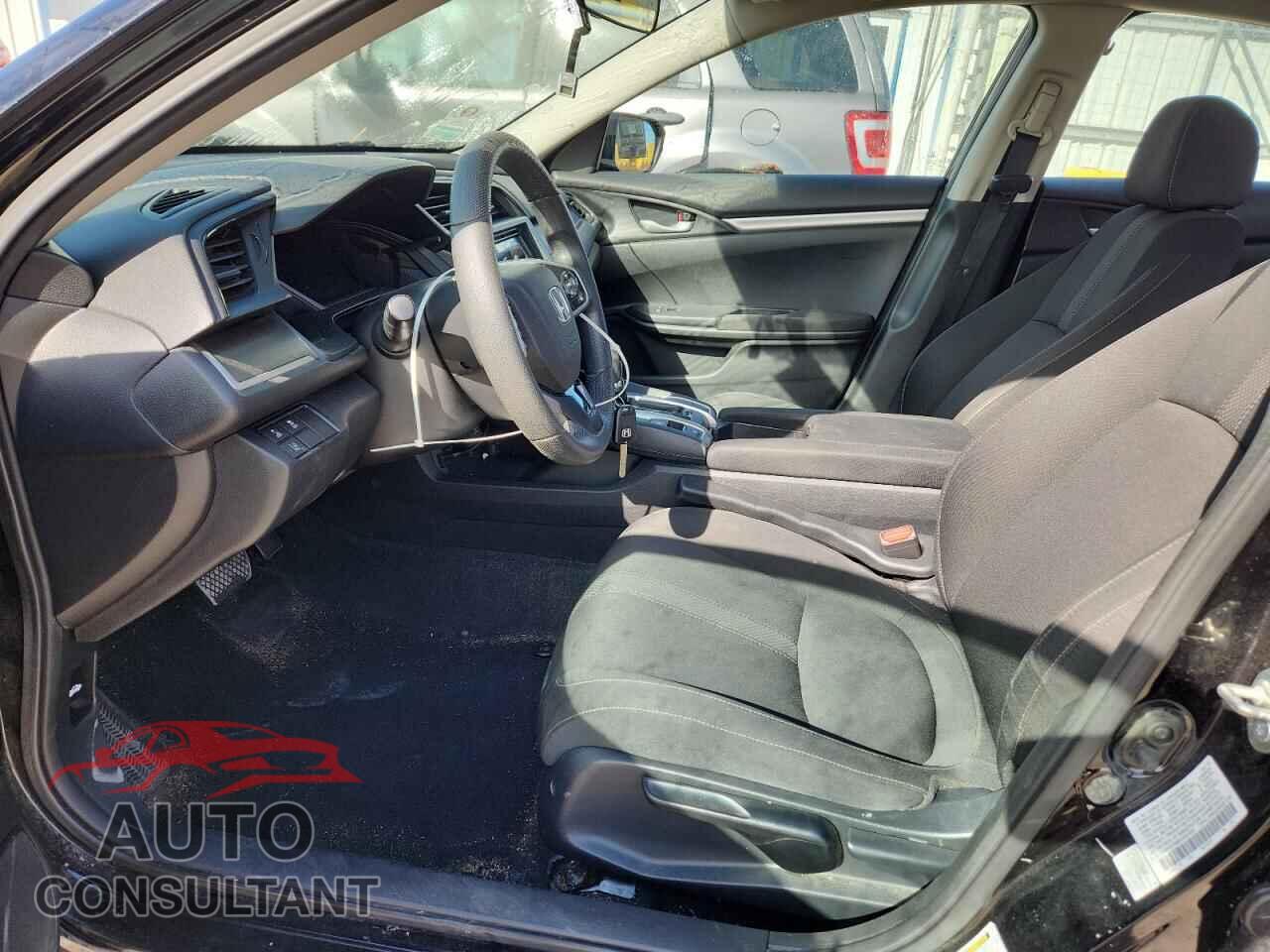 HONDA CIVIC 2019 - 2HGFC2F68KH567632