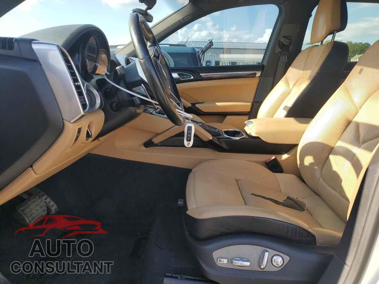 PORSCHE CAYENNE 2016 - WP1AA2A28GLA02499