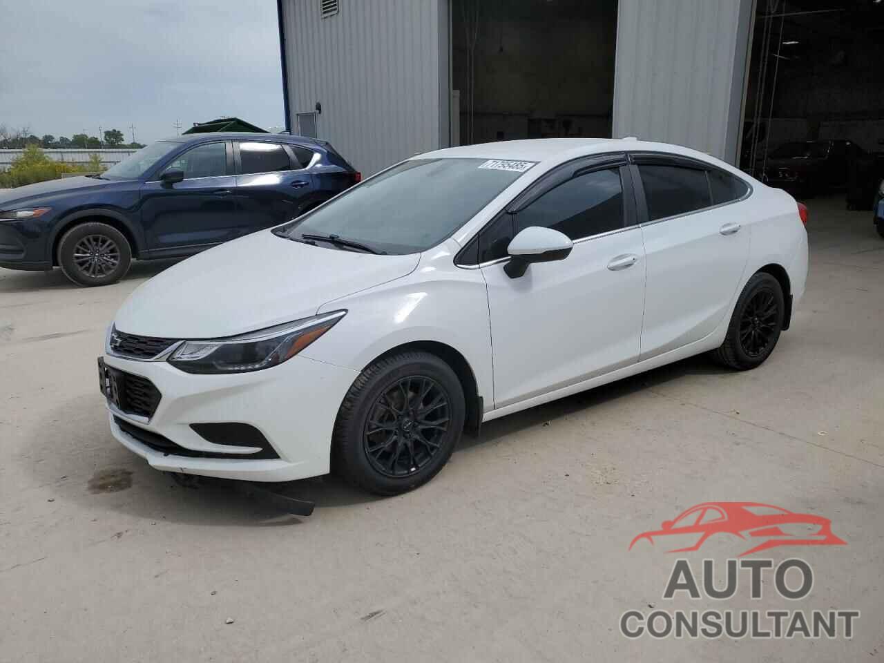 CHEVROLET CRUZE 2017 - 1G1BE5SM7H7238883
