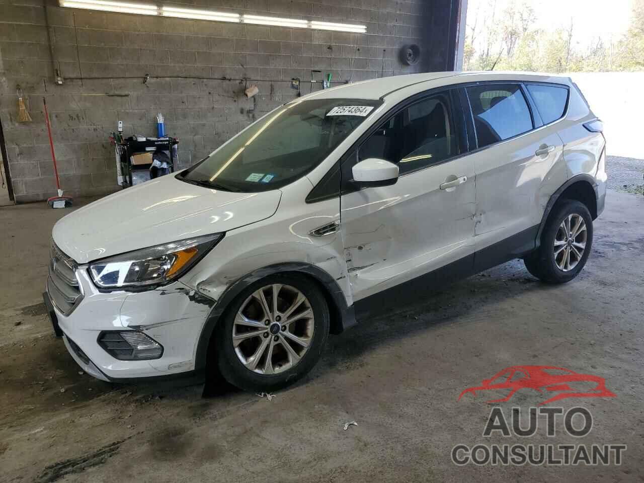 FORD ESCAPE 2017 - 1FMCU9GD8HUD71566
