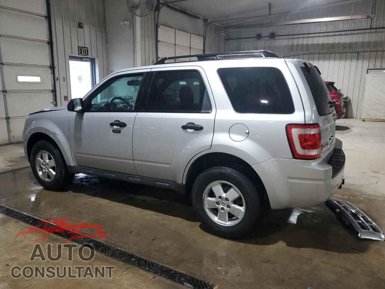 FORD ESCAPE 2011 - 1FMCU9DG9BKC35478
