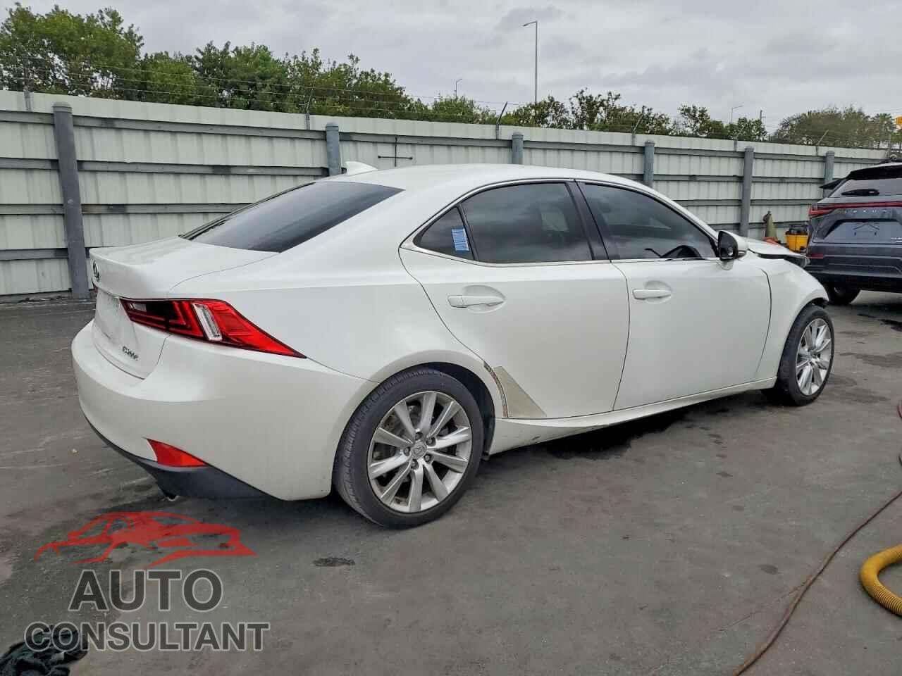 LEXUS IS 2016 - JTHBA1D26G5014665
