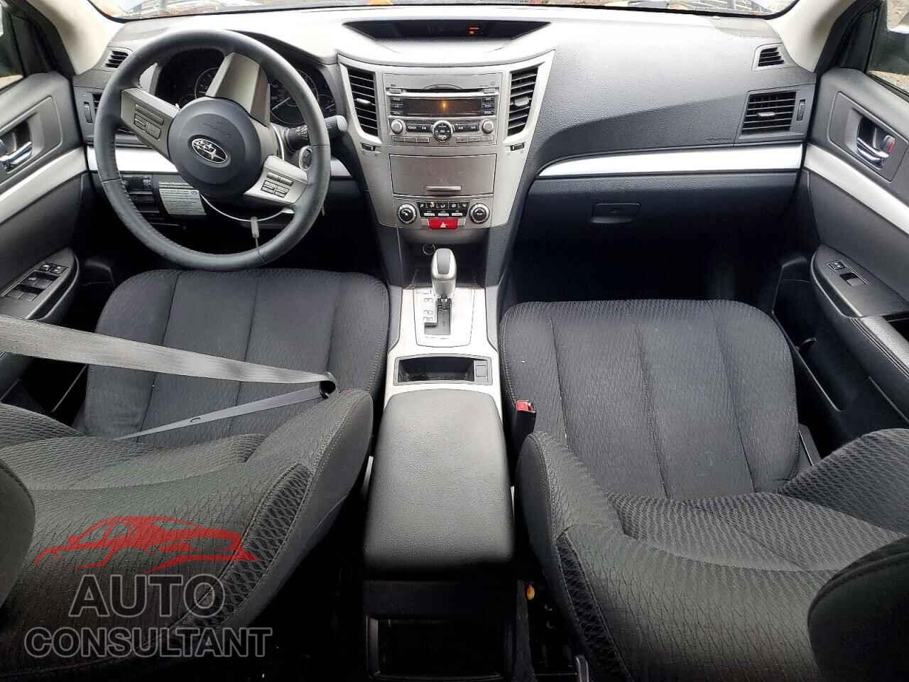 SUBARU OUTBACK 2010 - 4S4BRBBC8A3328828