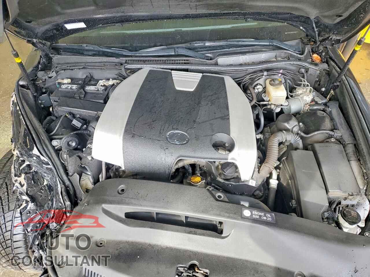 LEXUS IS 2014 - JTHBE1D28E5009212