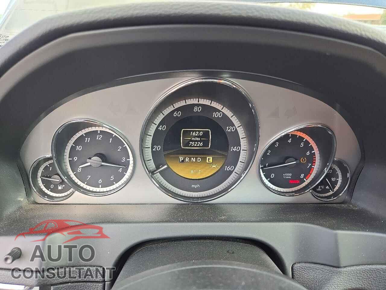 MERCEDES-BENZ E-CLASS 2012 - WDDKK5KF7CF175807