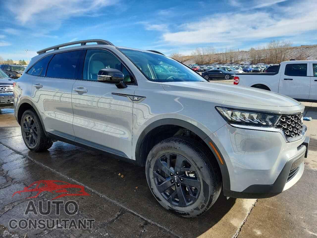 KIA SORENTO 2023 - 5XYRLDLC6PG243473