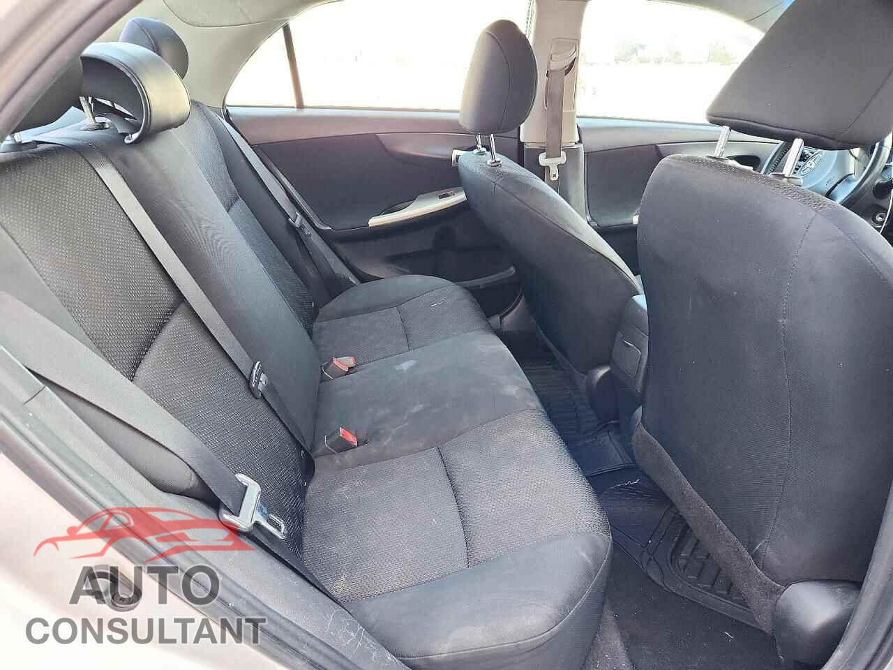 TOYOTA COROLLA 2010 - 1NXBU4EE7AZ249846