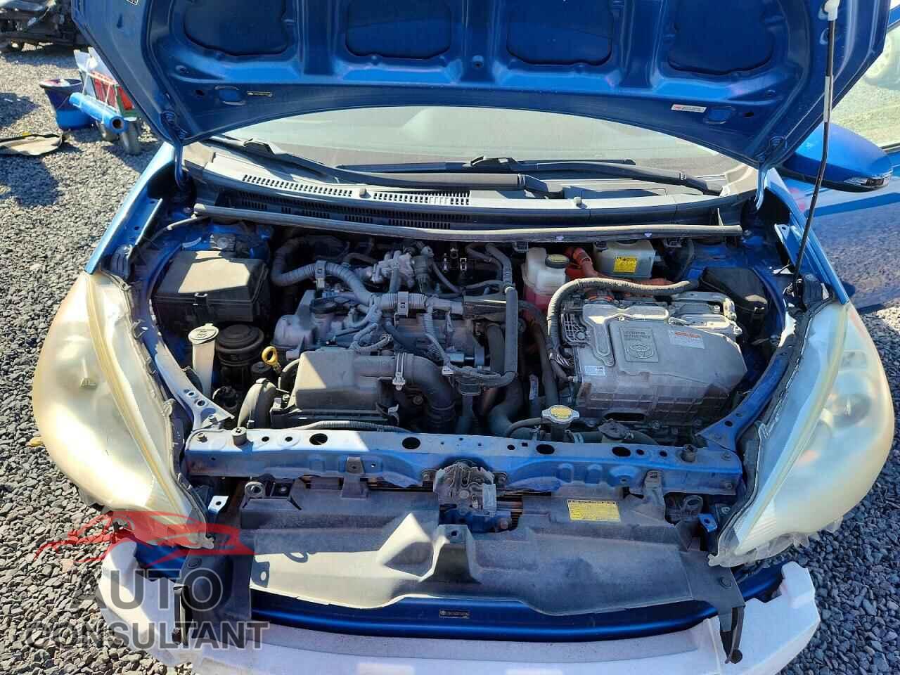 TOYOTA PRIUS 2012 - JTDKDTB32C1031268