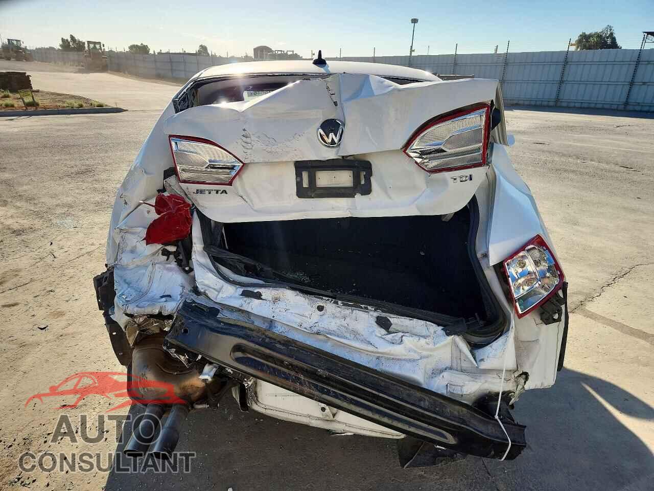 VOLKSWAGEN JETTA 2014 - 3VWLL7AJ5EM283954