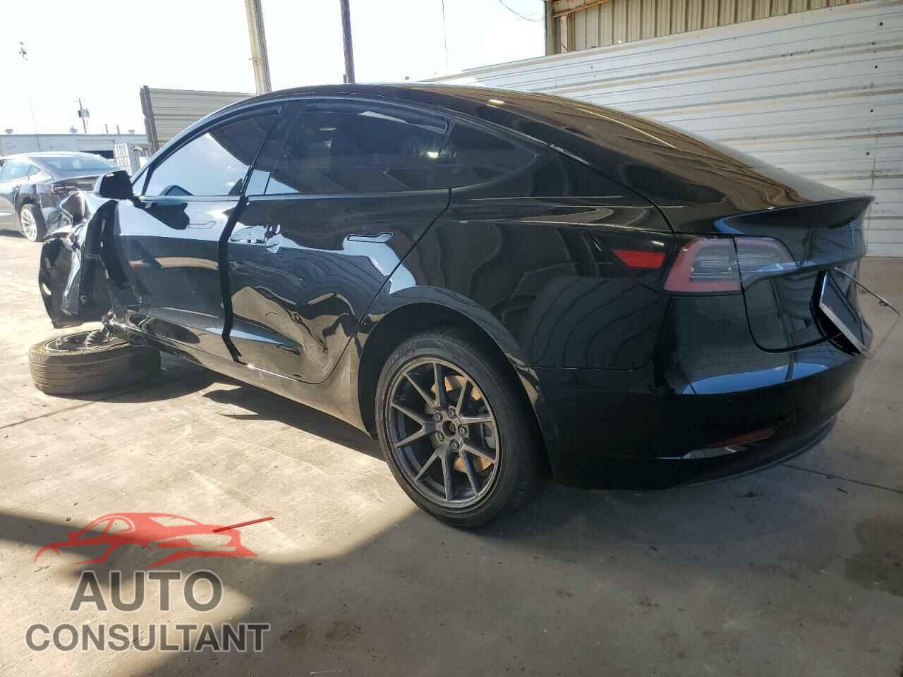 TESLA MODEL 3 2022 - 5YJ3E1EB4NF288449