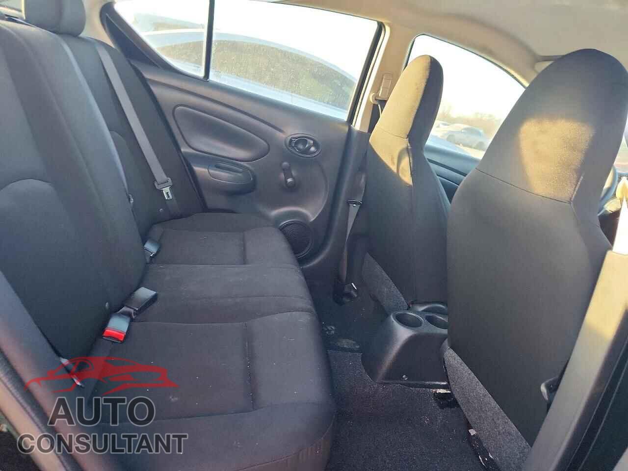 NISSAN VERSA 2015 - 3N1CN7AP6FL914321
