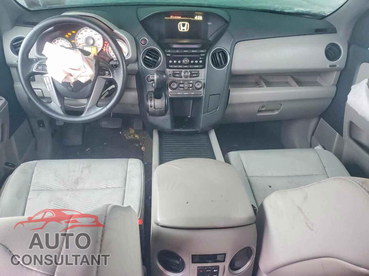 HONDA PILOT 2015 - 5FNYF4H22FB077347