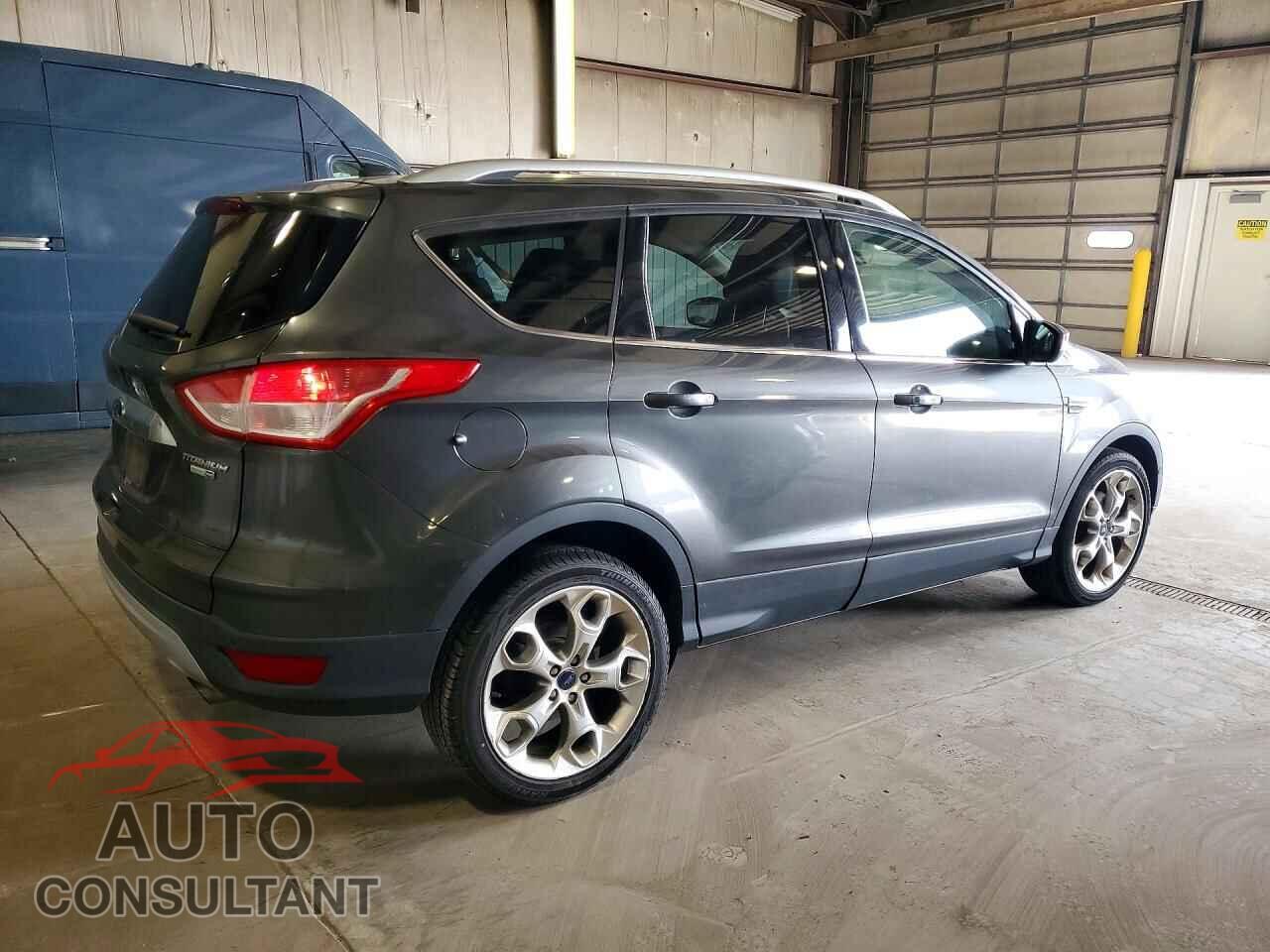 FORD ESCAPE 2015 - 1FMCU9JX9FUA75424
