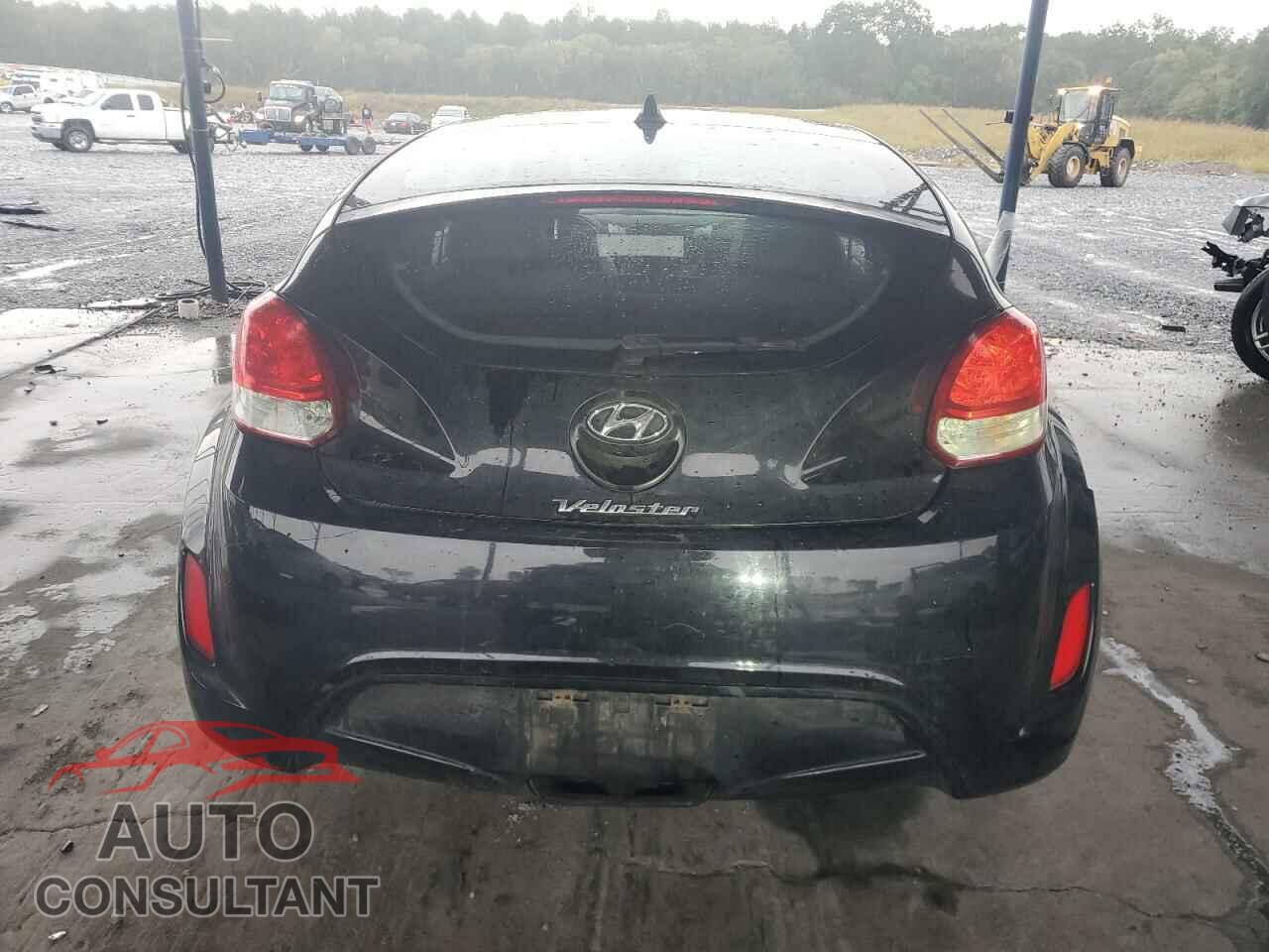HYUNDAI VELOSTER 2013 - KMHTC6AD2DU144071
