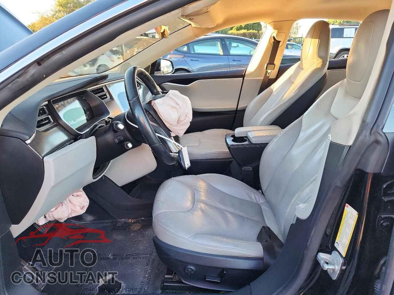 TESLA MODEL S 2014 - 5YJSA1H1XEFP57635