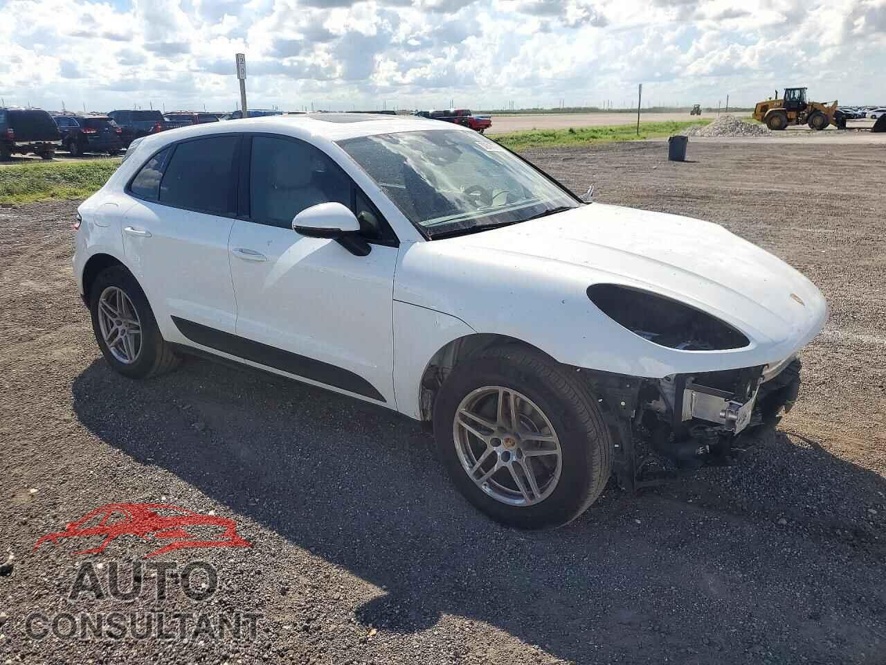 PORSCHE MACAN 2018 - WP1AA2A51JLB14823