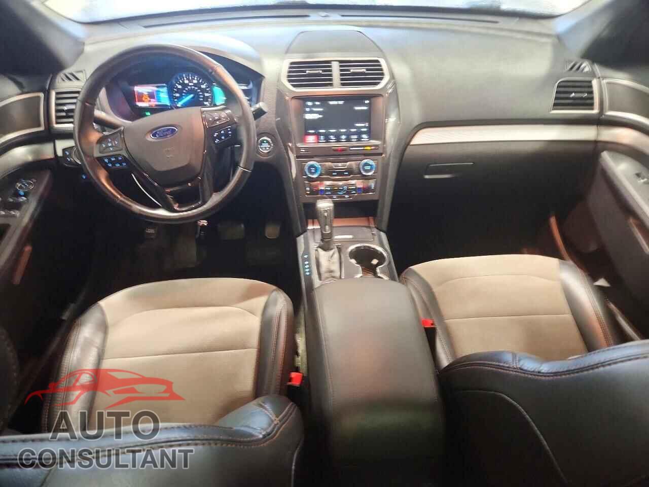 FORD EXPLORER 2017 - 1FM5K8D88HGC54553