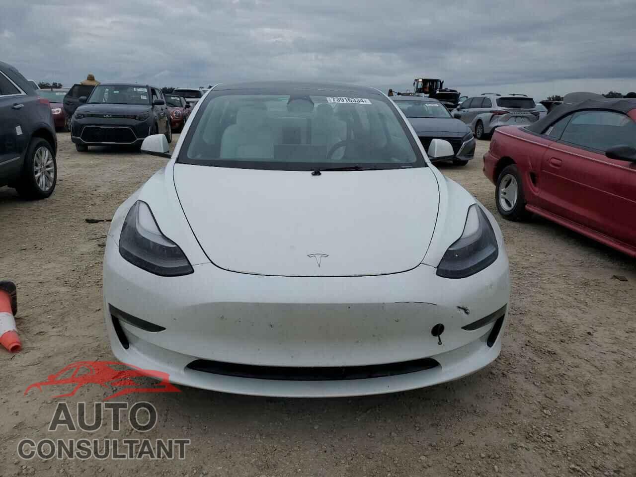 TESLA MODEL 3 2023 - 5YJ3E1EA8PF590059