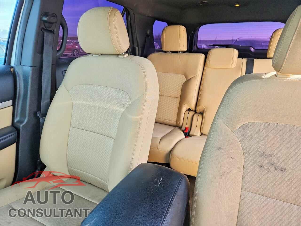 FORD EXPLORER 2017 - 1FM5K8B80HGC68062