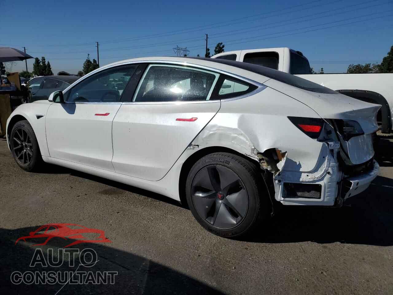 TESLA MODEL 3 2018 - 5YJ3E1EA7JF003177