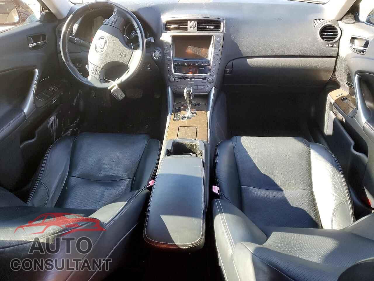 LEXUS IS 2010 - JTHBE5C25A5024074