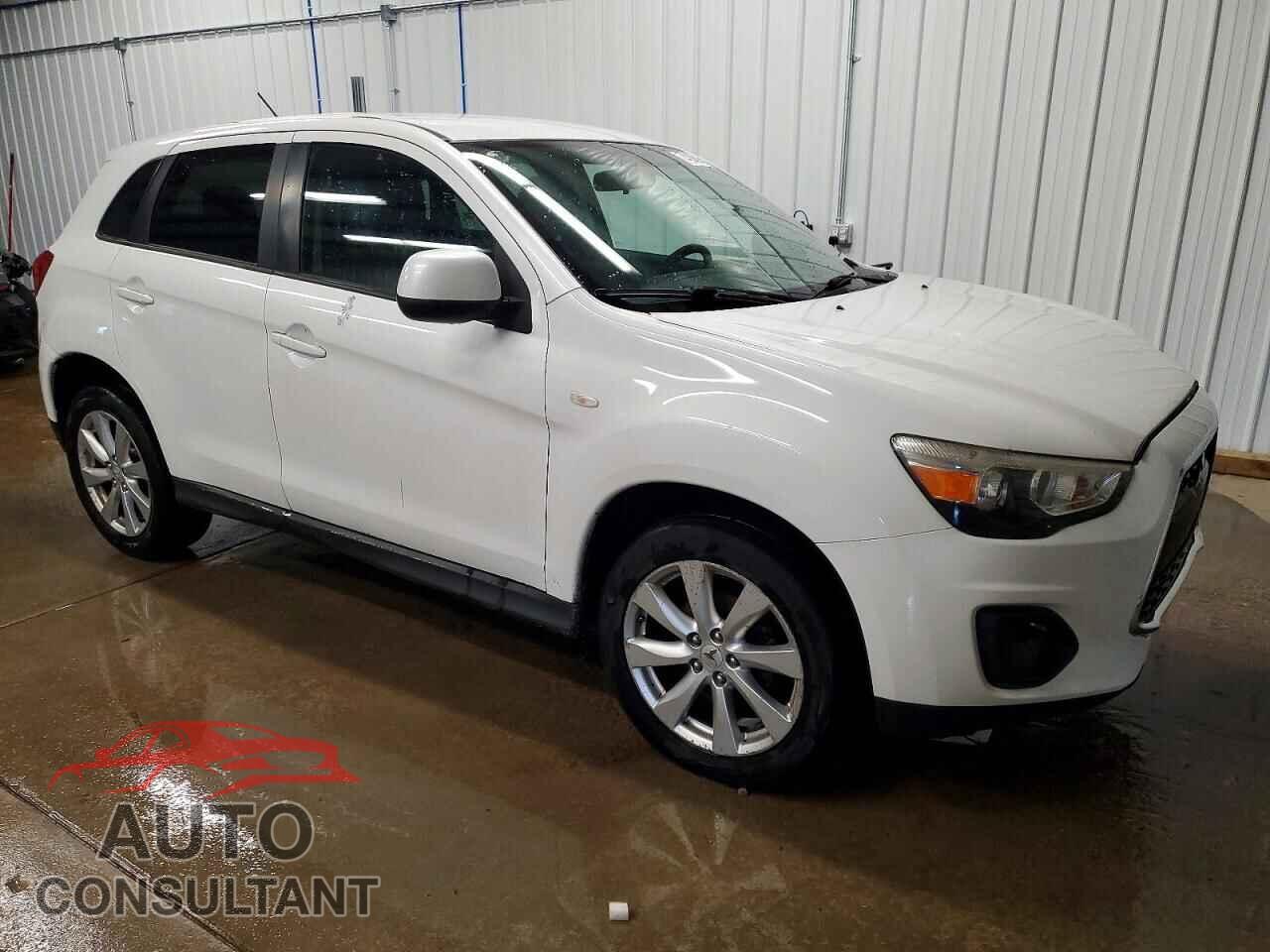 MITSUBISHI OUTLANDER 2015 - 4A4AR3AW7FE058237