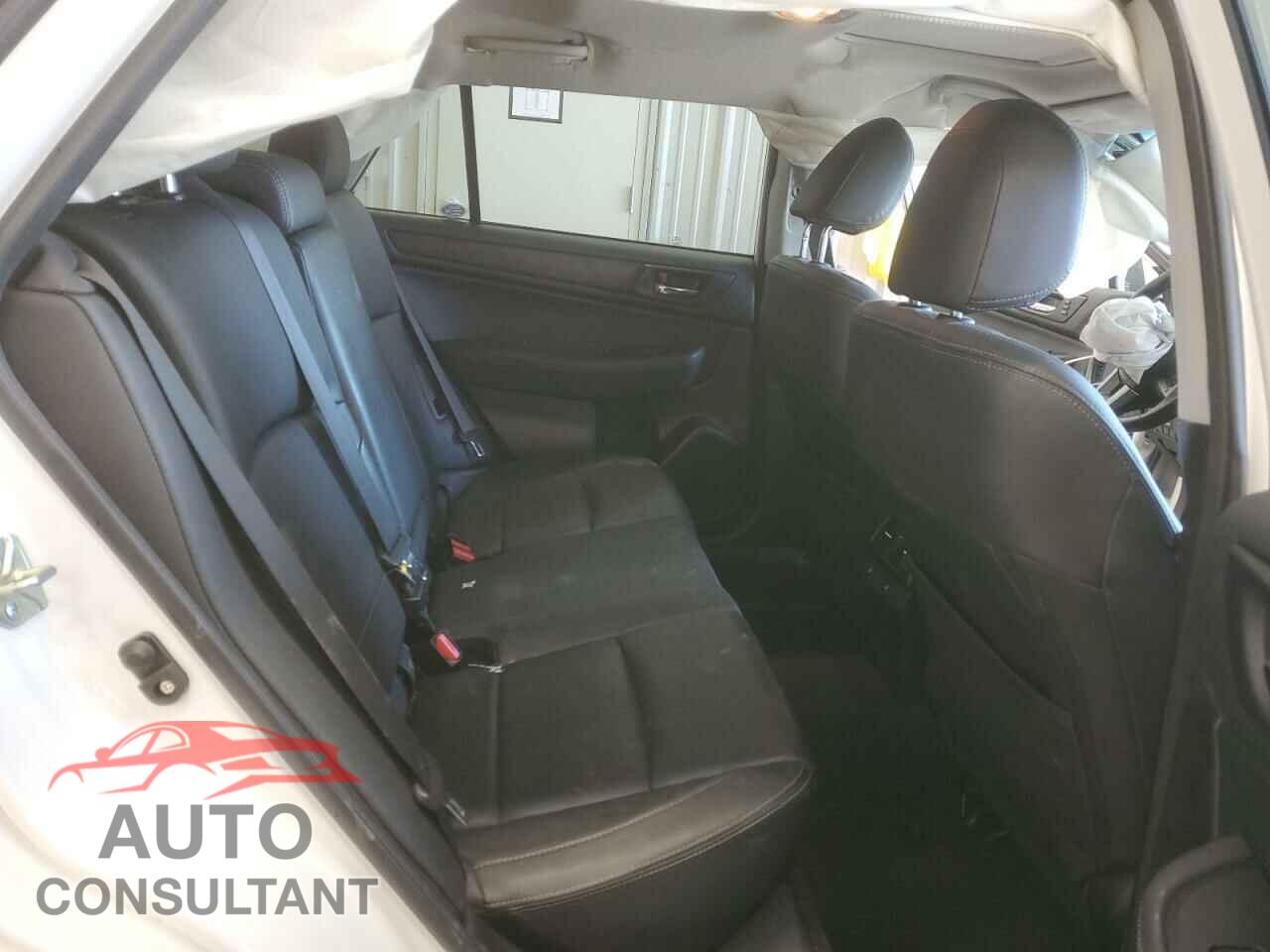 SUBARU OUTBACK 2017 - 4S4BSANC2H3247778