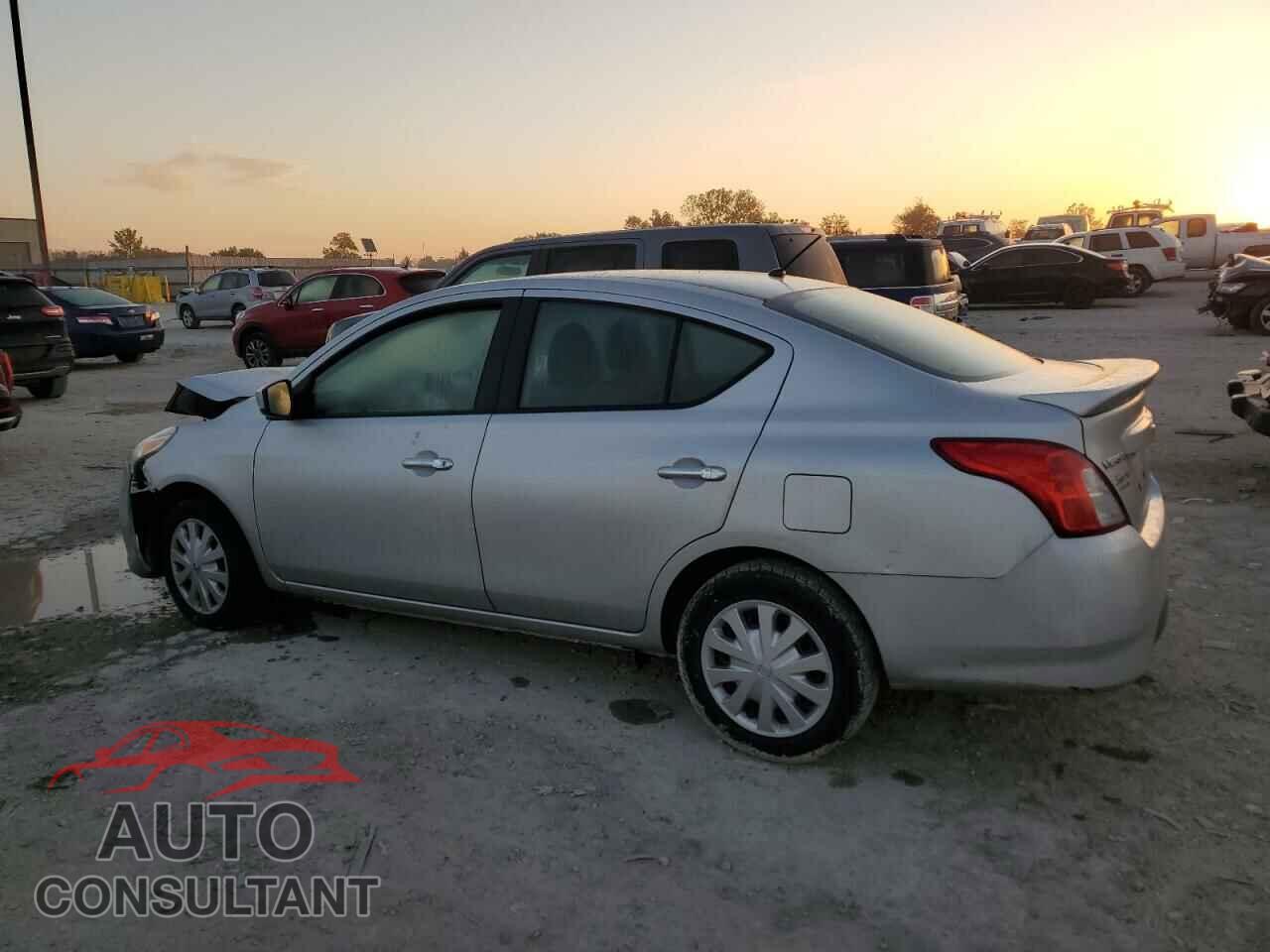 NISSAN VERSA 2017 - 3N1CN7AP1HL804859