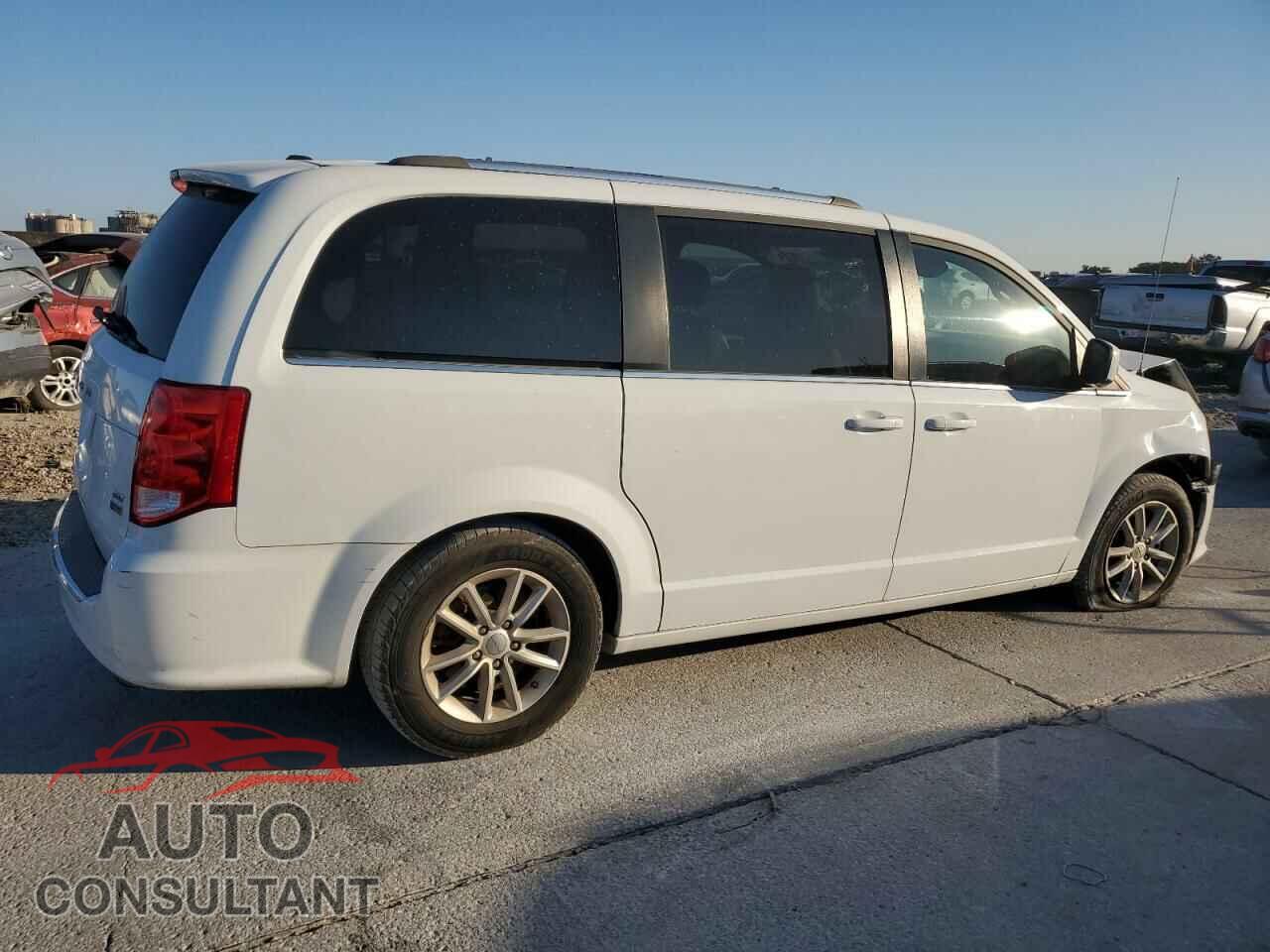 DODGE CARAVAN 2018 - 2C4RDGCG7JR242000