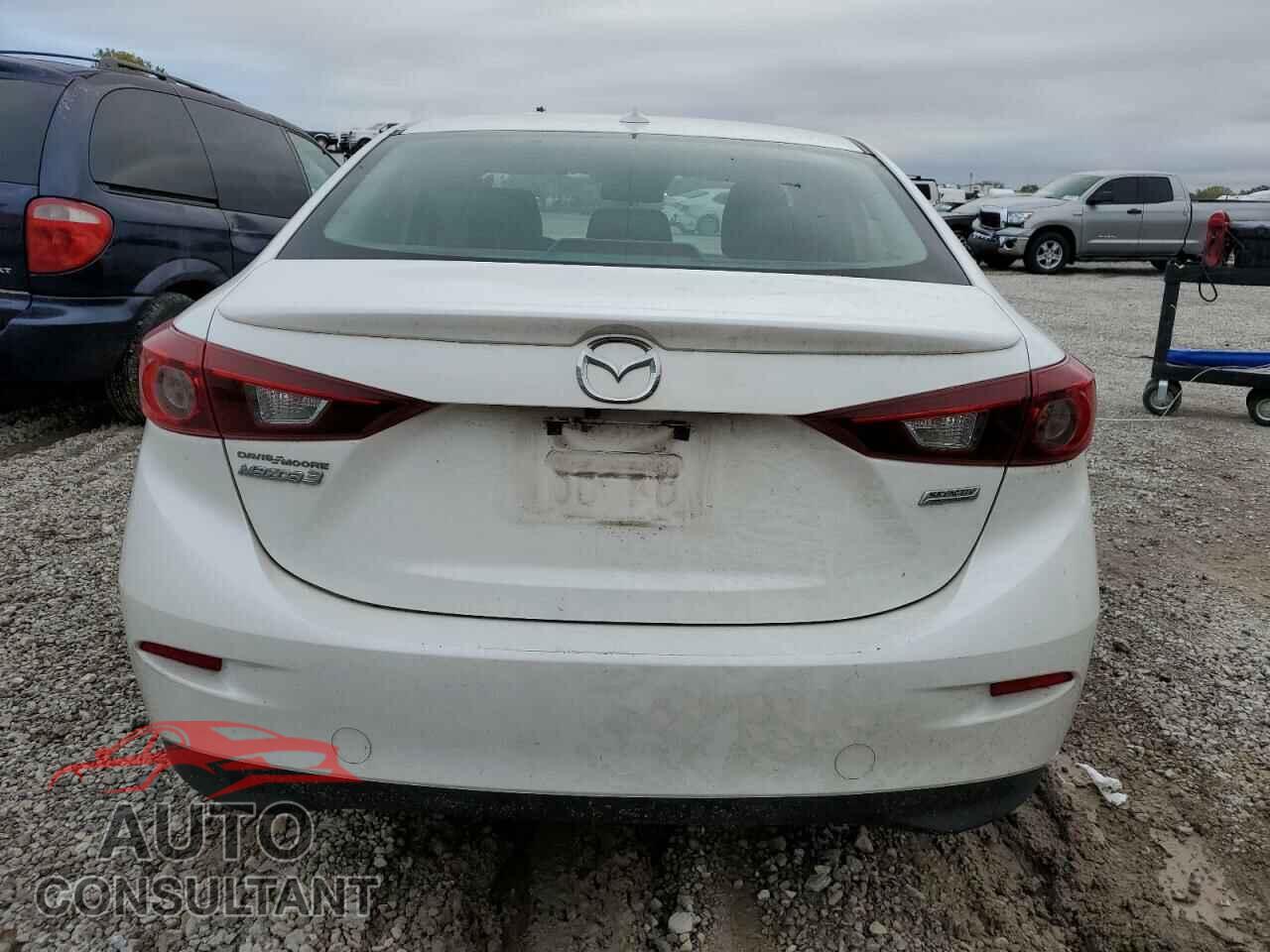 MAZDA 3 2017 - 3MZBN1V79HM136784