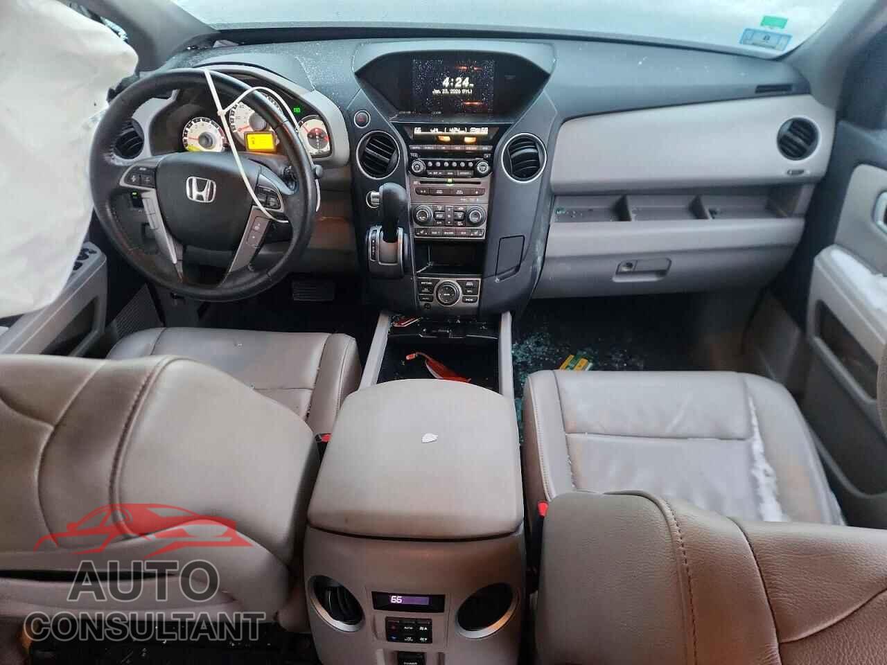 HONDA PILOT 2012 - 5FNYF4H95CB044111